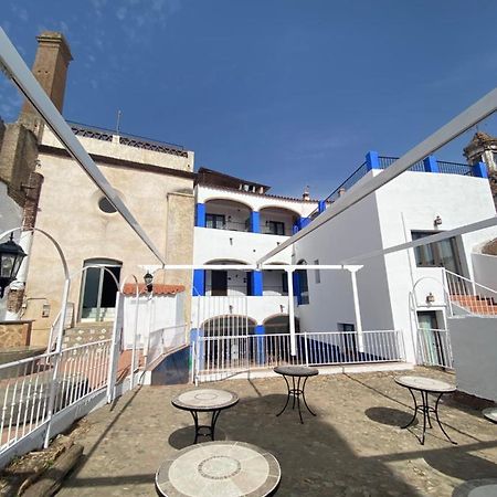 Hotel Rural La Posada De Las Cigueenas جيريز دي لوس كاباليروس المظهر الخارجي الصورة