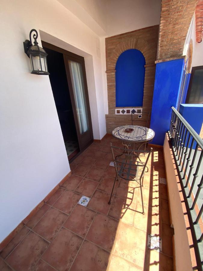 Hotel Rural La Posada De Las Cigueenas جيريز دي لوس كاباليروس المظهر الخارجي الصورة