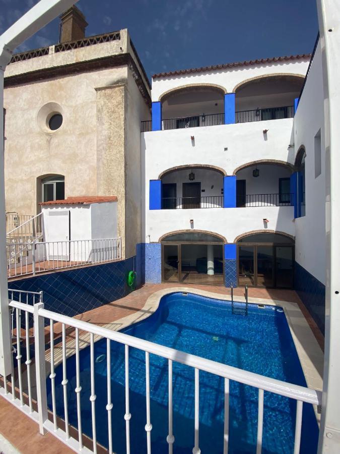 Hotel Rural La Posada De Las Cigueenas جيريز دي لوس كاباليروس المظهر الخارجي الصورة