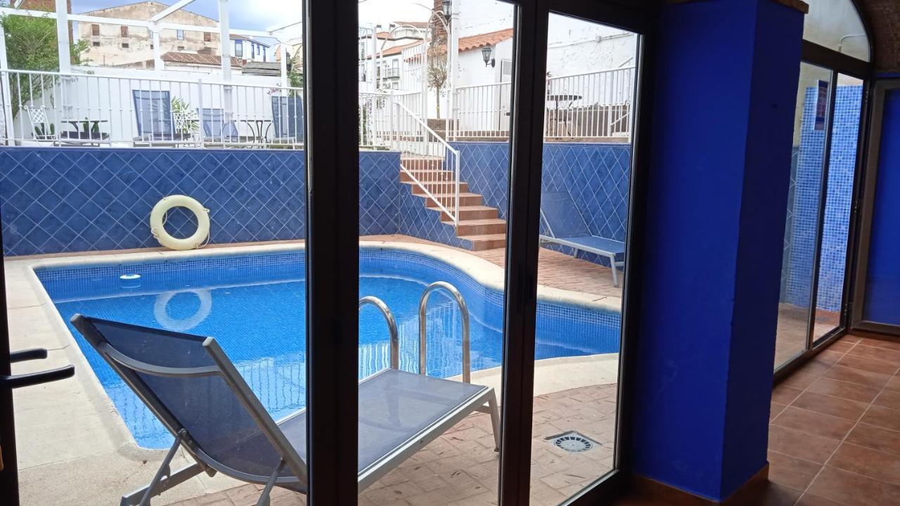 Hotel Rural La Posada De Las Cigueenas جيريز دي لوس كاباليروس المظهر الخارجي الصورة
